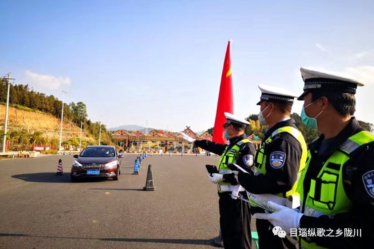 广东省交警喻延东，敬业奉献的模范